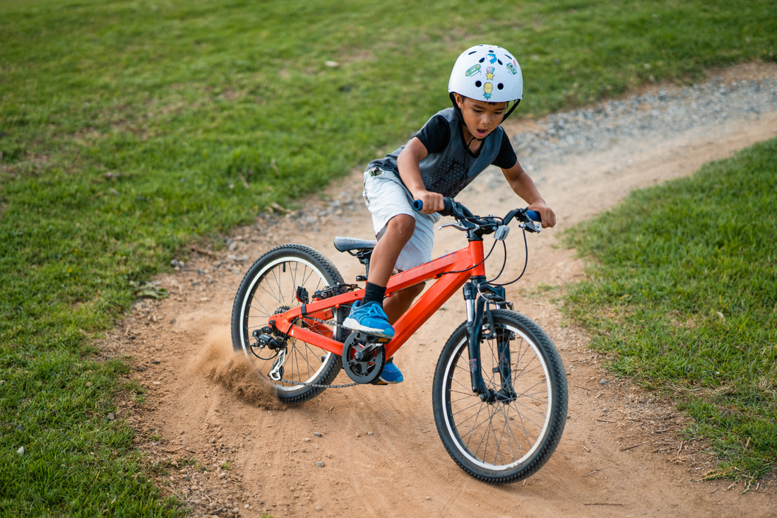 Choosing the Right Brakes for Your Child's Bicycle: A Detailed Guide